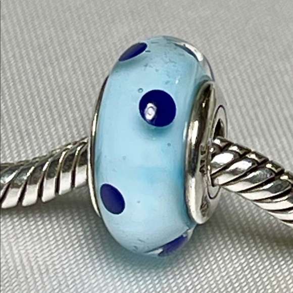 Assorted Pandora and Chamilia Charms - Picture 2 of 9